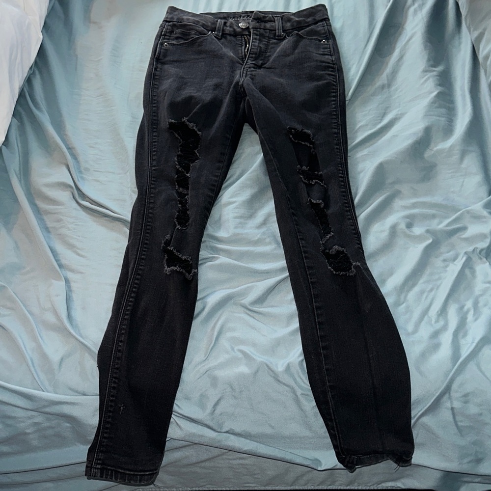 Arizona Jean Company Black Distressed High Rise Curvy Skinny Jeans
